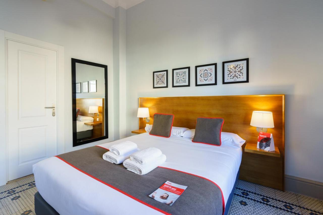 Oyo Fonda Sanchez Hotel Granada Buitenkant foto