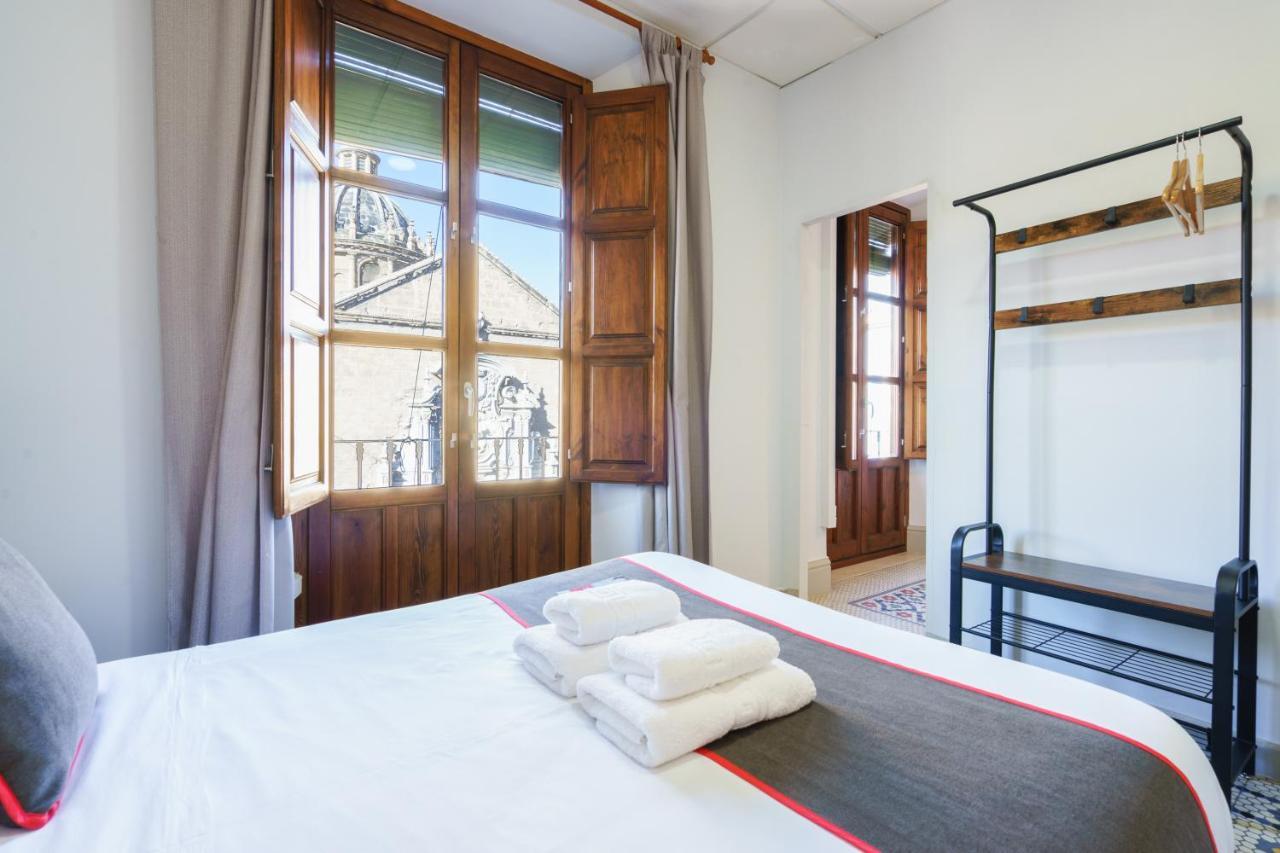 Oyo Fonda Sanchez Hotel Granada Buitenkant foto