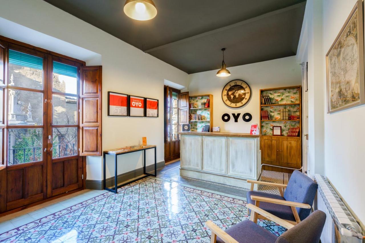 Oyo Fonda Sanchez Hotel Granada Buitenkant foto